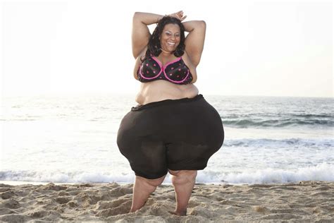 Meet The Woman With The Worlds Largest Hips Photos