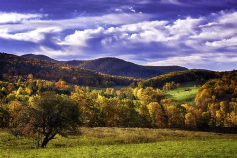 Best Fall Foliage Drives In America Life Is Suite