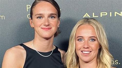 Inside Lionesses Star Beth Meads Glamorous Life With Partner Vivianne Miedema From Ibiza Hols