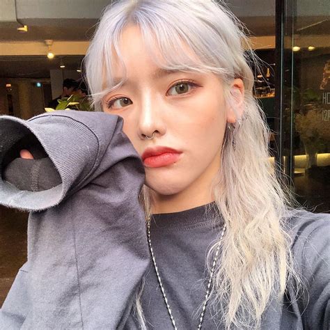 효리요리 On Instagram “민쇼의 셋쇼마루 만들기 또 성공 머릿결 하나도 안상했고 색도 엄청 잘나왔댱 ´꒳` 💕 민쇼 싸랑해” Korean