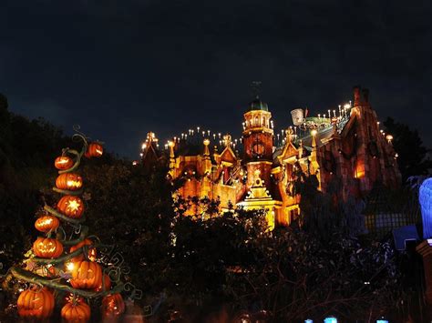 Halloween Haunted Mansion Hd Desktop Wallpaper