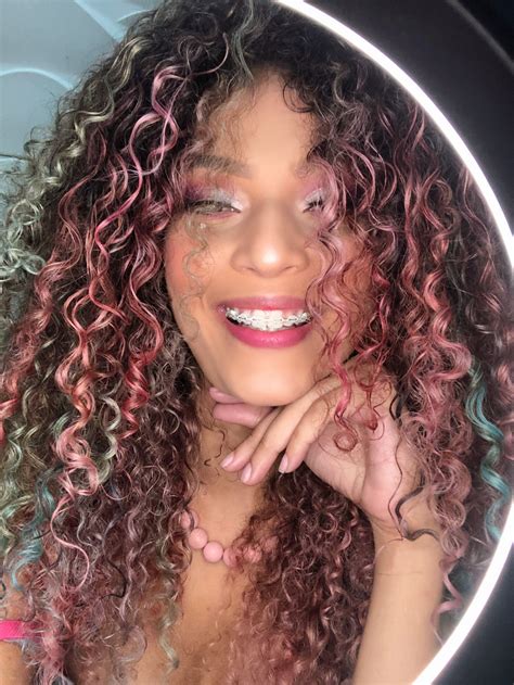 Brown Hair With Pink Highlights, Highlights Curly Hair, Blonde