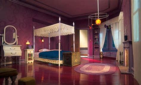 It is built from tropical. Coraline did have the best bedroom afterall. | Movies ...