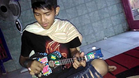 Dari pengalaman tersebut aku berusaha menumpahkan semua (perasaan) itu ke dalam lirik lagu. Kunci Kentrung Senar 3 Cinta Stadium Akhir