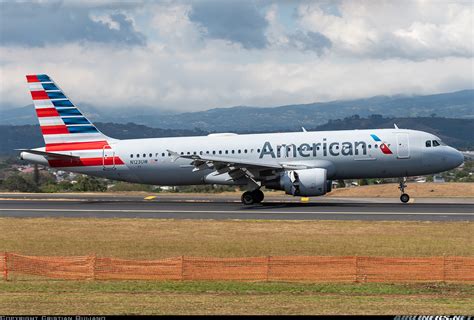 Airbus A320 214 American Airlines Aviation Photo 5426643