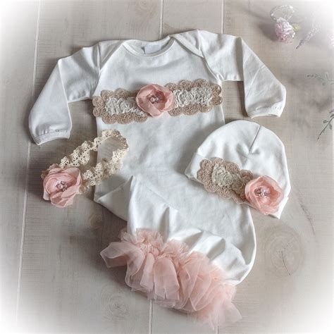 Newborn Girl Outfit Baby Girl Coming Home Outfit Newborn Etsy