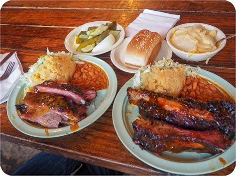 Salt Lick Bbq In Driftwood Tx Mellzah