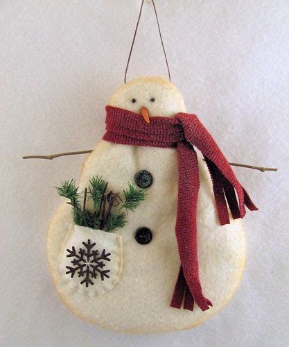 How To Make Primitive Snowmen Ornaments Out Of Cotton Batting