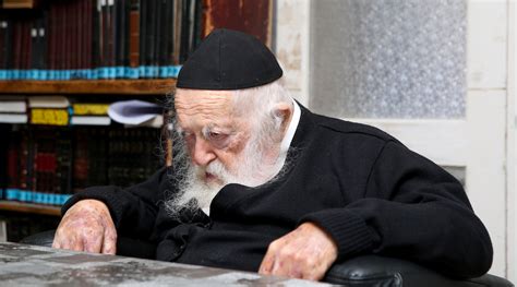 Major Orthodox Rabbis In Israel Say Everyone 12 And Up Should Be