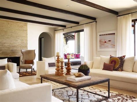 The house was originally designed by mexican architect augusto h. Beautiful Interior Decorating Ideas Blending Mexican Style ...