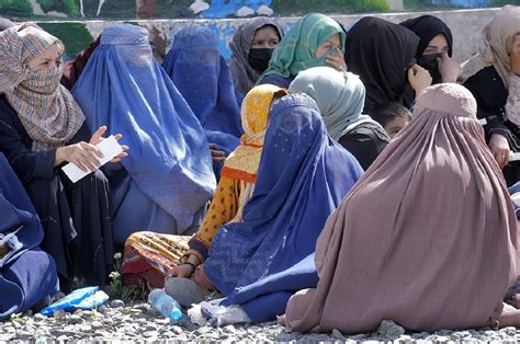 Taliban Bans Women From Working In Ngos In Afghanistan