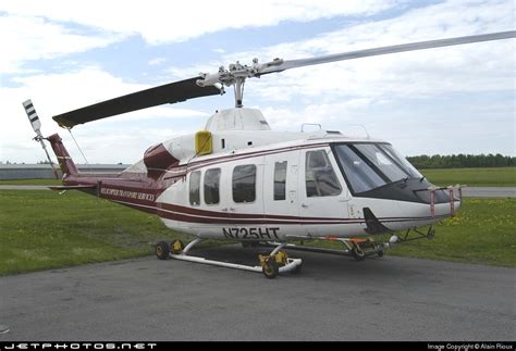 N725ht Bell 214st Helicopter Transport Services Alain Rioux