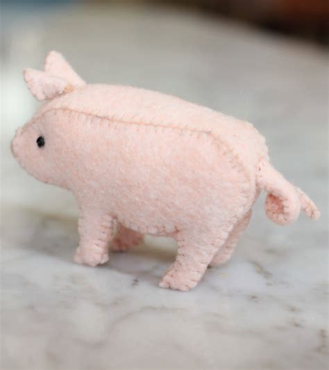 35 Pig Stuffed Animal Sewing Pattern Kaleykatelin