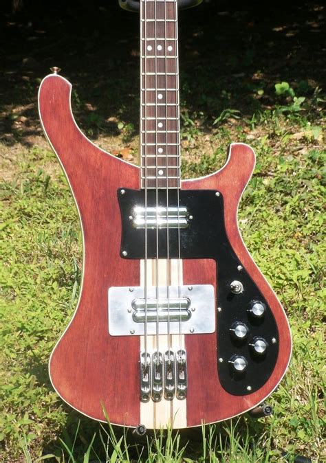 I Love Bass Rickenbacker Bass Head Banging Guitar Lovers Low End