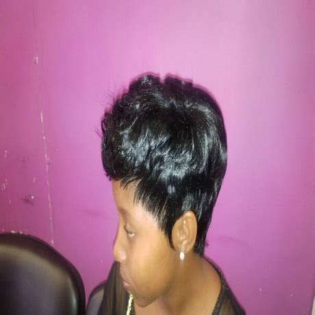 By twisting sections of your hair into small points, you can easily achieve an impressive afro with short spiky curls. Afro b hairstyles
