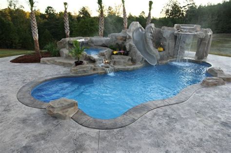 Pin By Nicole Bergendahl On Pool And Yard Designs Underground Pool
