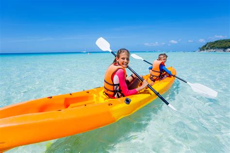Top Four Islands In Queensland To Go Sea Kayaking Fitzroy Island