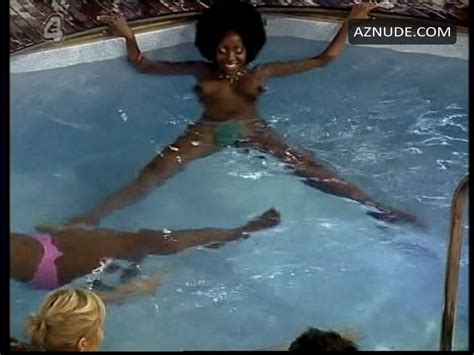 Browse Celebrity Afro Images Page 1 Aznude