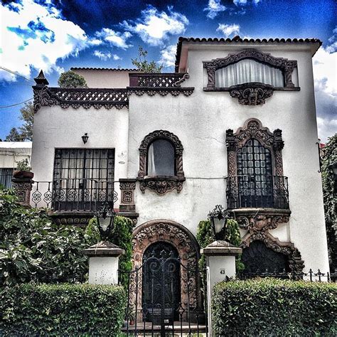 Late 1930 s Colonial California house in colonia Nápoles Mexico City