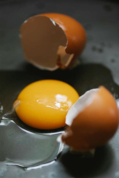 Cracked Egg