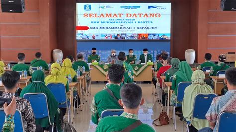 Studi Banding Smk Muhammadiyah 1 Bantul Yogyakarta Ke Smk Muhammadiyah