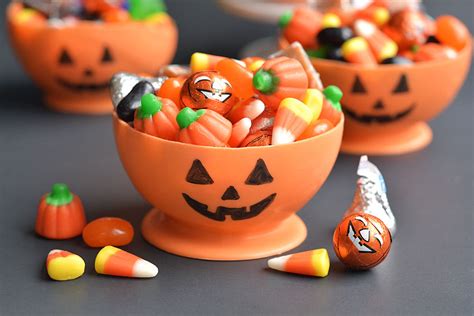 Candy Melt Pumpkin Bowls One Little Project