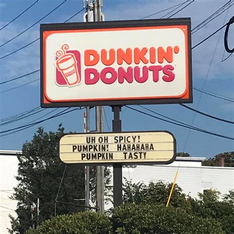 A Dunkin Donuts Went Viral For This Sign