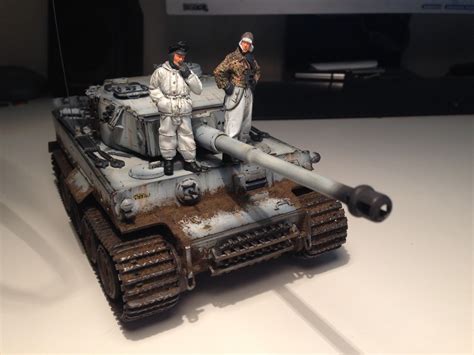 135 Built Tiger I Winter Camo With Crew Pro Weathered In Toys