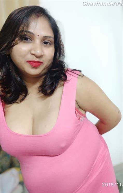 Urvashi Savi Bhabhi Show Nude Porn Pictures XXX Photos Sex