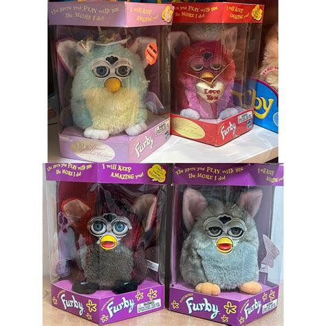 Furby Vintage Toy Collectible Ph