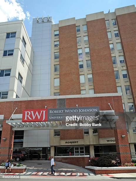 Robert Wood Johnson University Hospital Photos And Premium High Res