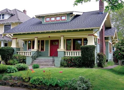 A Craftsman Neighborhood In Portland Oregon Craftsman Style Bungalow