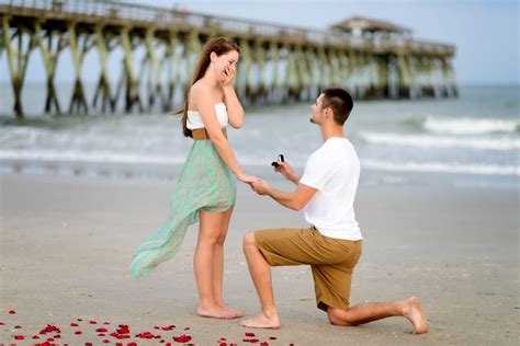 10 Cheesily Heartwarming Marriage Proposal Quotes Even You’ll Say Yes To