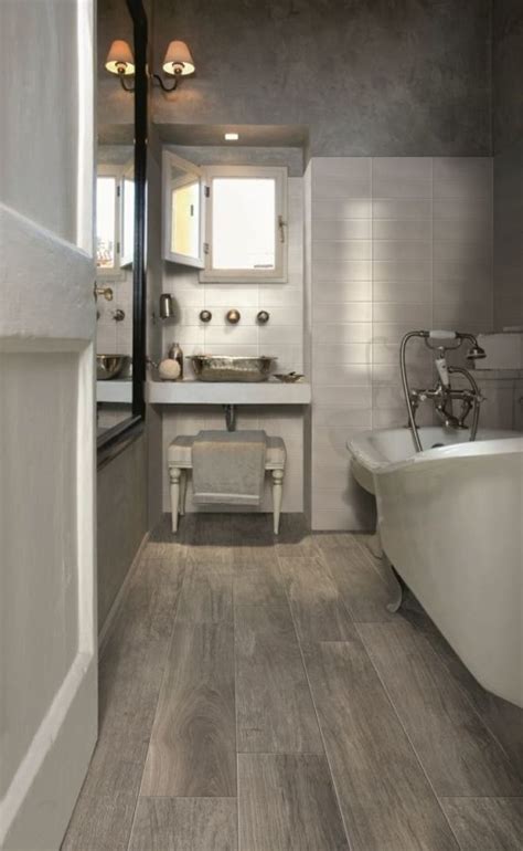 Riesige auswahl an bodenbelägen für ihr badezimmer: Badezimmer Bodenbelag Ideen | Bodenbelag bad, Bodenbelag ...