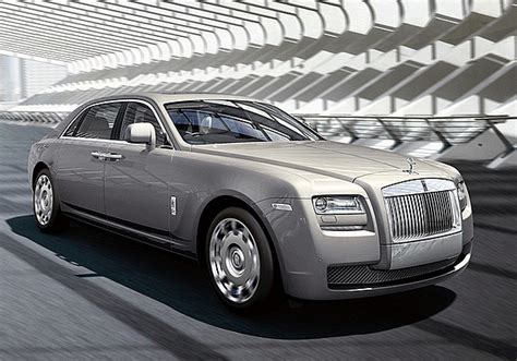 Der Neue Rolls Royce Ghost Extended Wheelbase