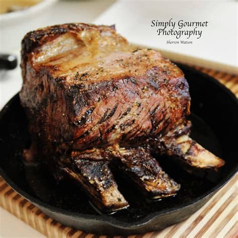 This is the perfect prime rib. Simply Gourmet: Prime Rib and Creamy Onion Gravy