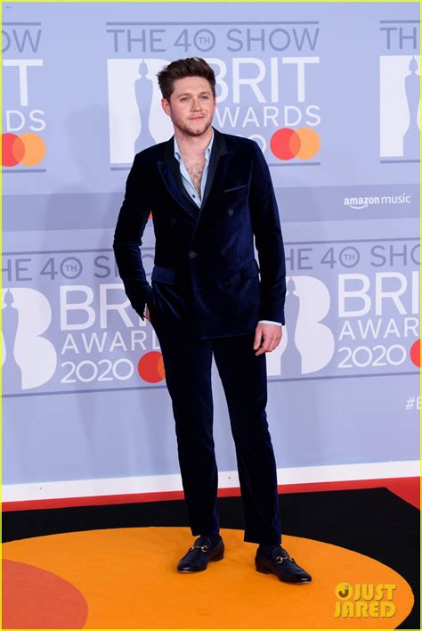 Niall Horan Shows Off Chest Hair At Brit Awards 2020 Photo 4438997