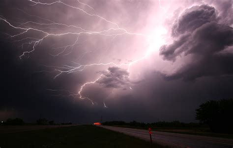 Zwaar Onweer Op Komst Hier Gaat Het Vanmiddag Los