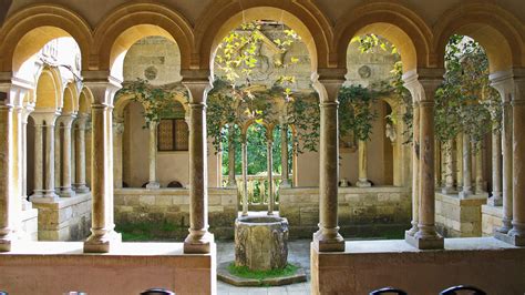 The Cloisters Museum And Gardens Wall Street International Magazine