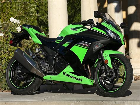 The kawasaki ninja name has been synonymous with sports motorcycles for over 30 years. Kawasaki Ninja 300 A Dynamic Sport Bike 2014 | Bikes Doctor