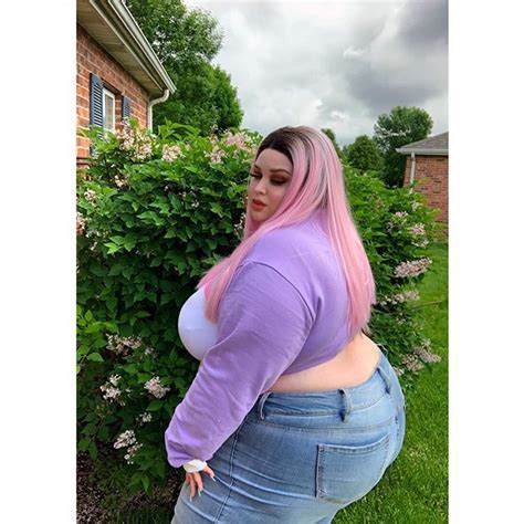 🍒 amanda faye 🍒 on instagram “💜🍍pineapples are in my head 🍍 💜 fashionnovacurve