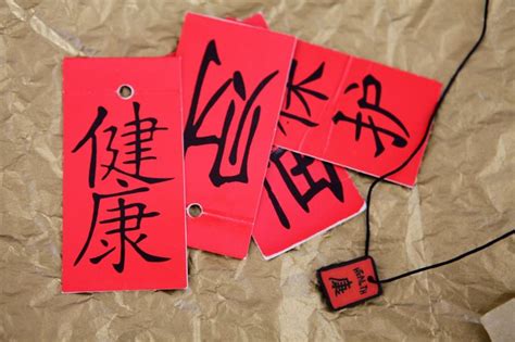 Maybe you would like to learn more about one of these? Gifts for Chinese Christmas Exchange (with Pictures) | eHow