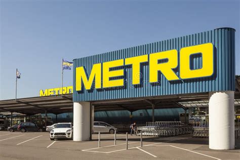 Metro Store In Siegen Germany Editorial Photography Image Of Brand