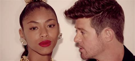 Robin Thicke Continues To Break Records As “blurred Lines” Hits 1 On 5 Charts The First Time
