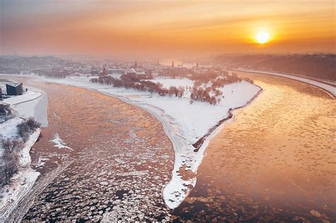 Hd Wallpaper Winter Lithuania Kaunas Wallpaper Flare