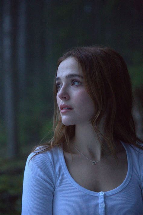 Production Stills 014 Adoring Zoey Deutch Photo Archive A Fansite Source Dedicated To