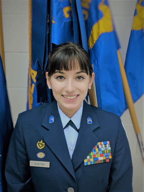 Florida Cadet Wins Air Force Junior Rotc Afa Cadet Leadership Award