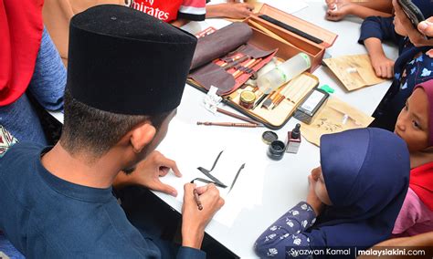 Stretegi yang digunakan orang melayu untuk menjaga hubungan dengan turki uthmaniyah dan mengekalkan kuasanya. Karya pelukis seni khat mempesona kanak-kanak, ibu bapa