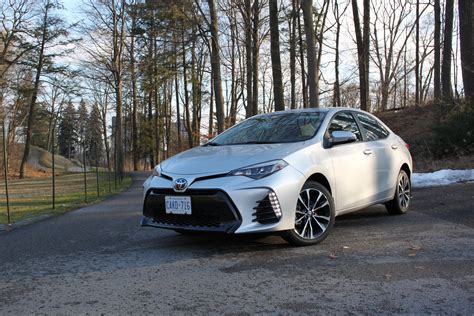Toyota's 2018 corolla makes a great first car, but even longtime drivers will appreciate the the 2018 toyota corolla compact sedan may not be the fastest or most technologically advanced small car. 2018 Toyota Corolla Review - AutoGuide.com