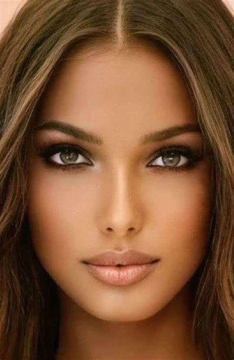 Pin By Alessandro Sanna On Belle Donne Most Beautiful Eyes Beautiful